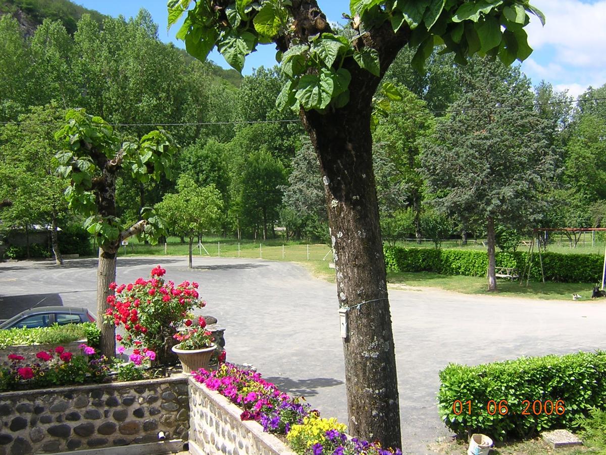 מלון אספאיו Le Relais De Boralde מראה חיצוני תמונה